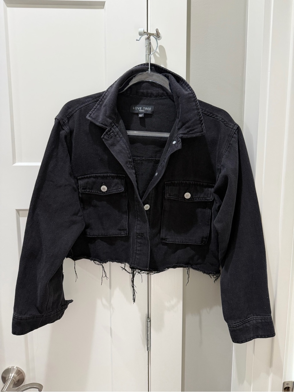 Love Tree Black Distressed Cropped Denim Jacket Raw Hem M